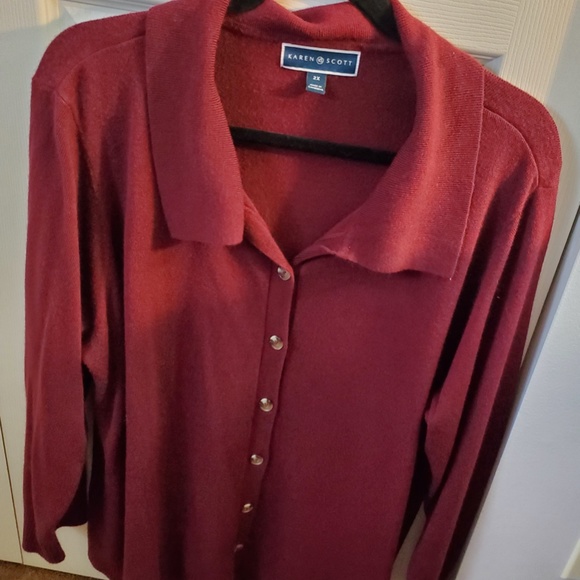 Red Cardigan Plus Size 2X - Picture 3 of 3